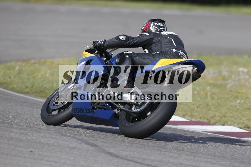 /08 17.04.2026  TZ Motorsport ADR/Gruppe gelb/31